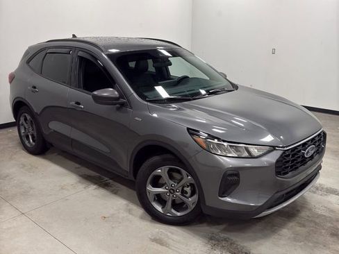 Used 2025 Ford Escape ST-Line w/ Tech Pack #1 FWD image 36