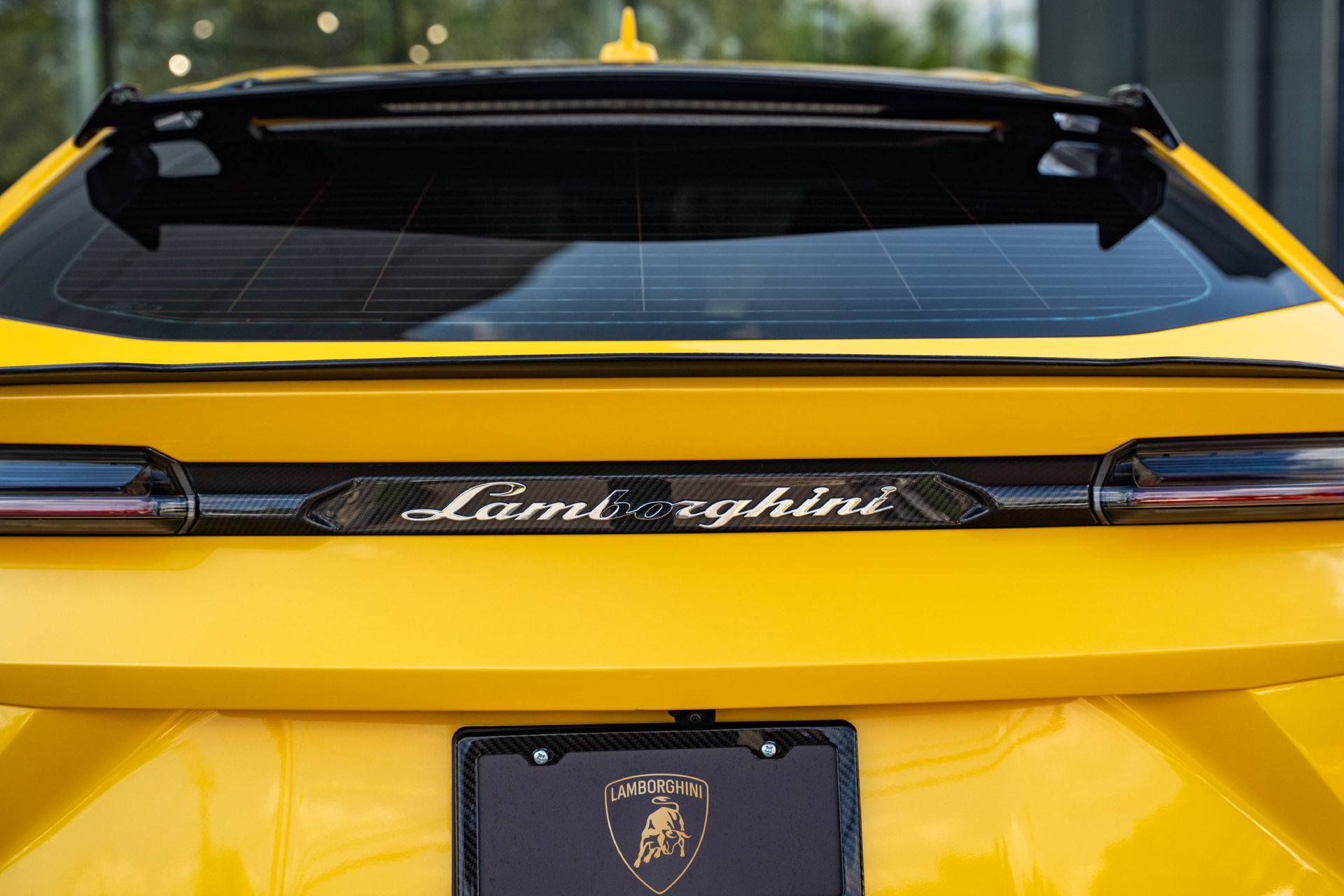 Used 2024 Lamborghini Urus Performante AWD/4WD image 17