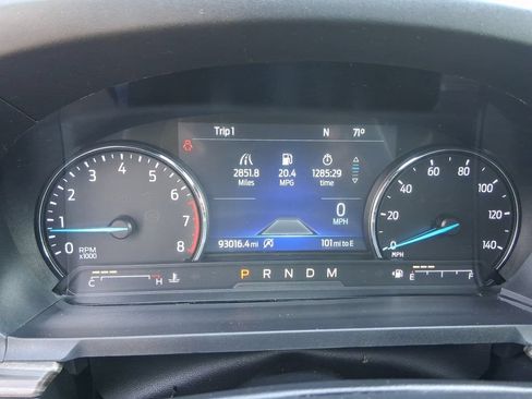 Used 2020 Ford Explorer Limited AWD/4WD image 16