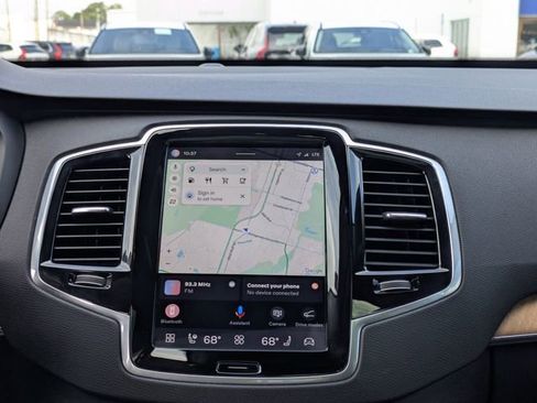 Certified 2023 Volvo XC90 B5 Plus w/ Protection Package Premier AWD/4WD image 25