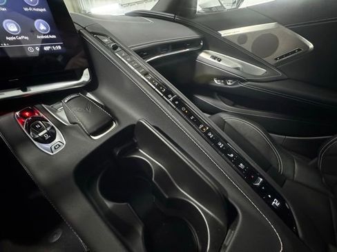 Used 2020 Chevrolet Corvette Stingray Preferred Cpe w/ 2LT Preferred Equipment Group image 19