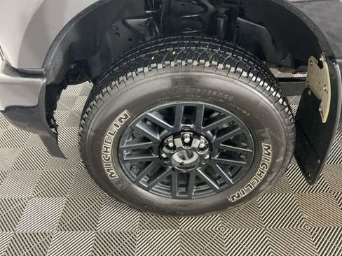 Used 2019 Ford F250 Lariat image 31