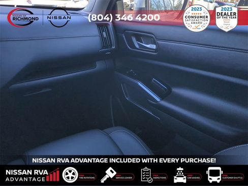 Used 2025 Nissan Pathfinder SL w/ SL Premium Package image 18
