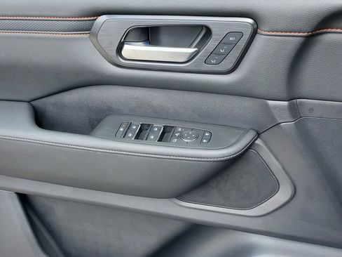 New 2026 Nissan Armada PRO-4X w/ Captain's Chari Seat Package image 20