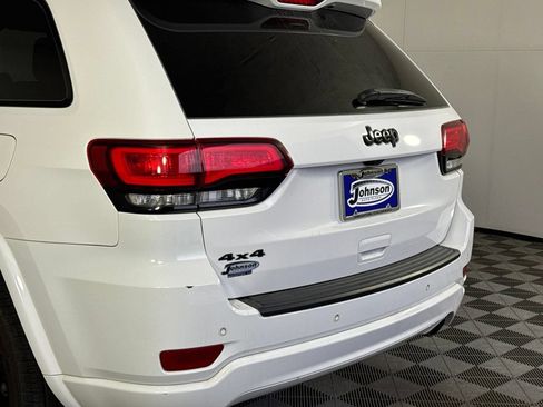 Used 2020 Jeep Grand Cherokee Altitude AWD/4WD image 49