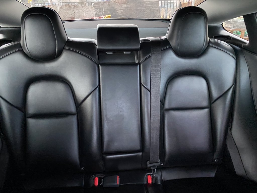 Used 2019 Tesla Model 3 Mid Range RWD image 18