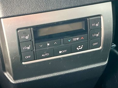 Used 2022 Lexus GX 460 Premium w/ Premium Package AWD/4WD image 27