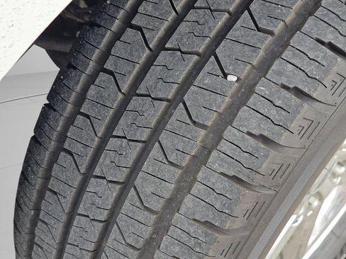 Used 2024 Ford F150 XLT w/ Tow/Haul Package image 17