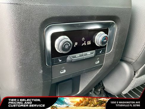 Used 2021 GMC Yukon Denali AWD/4WD image 36