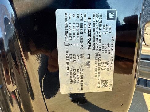 Used 2013 Chevrolet Silverado 2500 LT w/ Suspension Package, Off-Road image 14