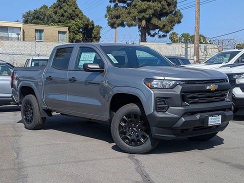 New 2026 Chevrolet Colorado W/T w/ WT Custom Package RWD image 2