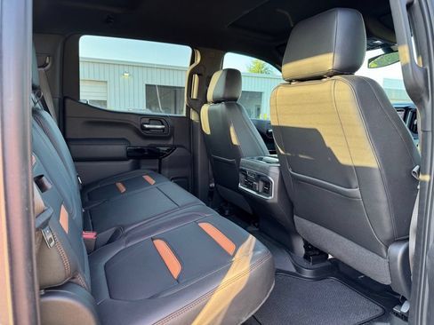 Used 2021 GMC Sierra 1500 AT4 AWD/4WD image 14