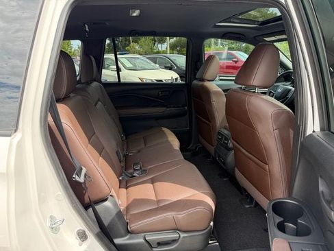 Used 2024 Honda Passport EX-L image 17