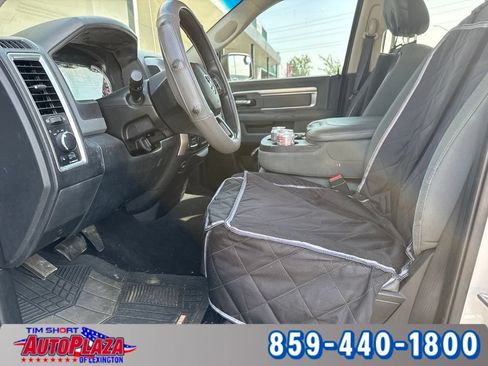 Used 2016 RAM 1500 Classic SLT AWD/4WD image 14