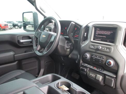 Used 2025 Chevrolet Silverado 3500 W/T w/ WT Convenience Package image 21