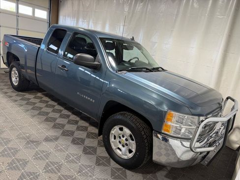 Used 2013 Chevrolet Silverado 1500 LT w/ All-Star Edition AWD/4WD image 9
