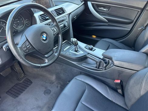 Used 2013 BMW 328i Sedan RWD image 4