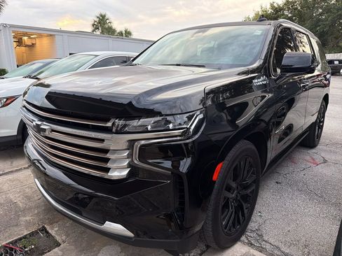 Used 2023 Chevrolet Tahoe High Country AWD/4WD image 3