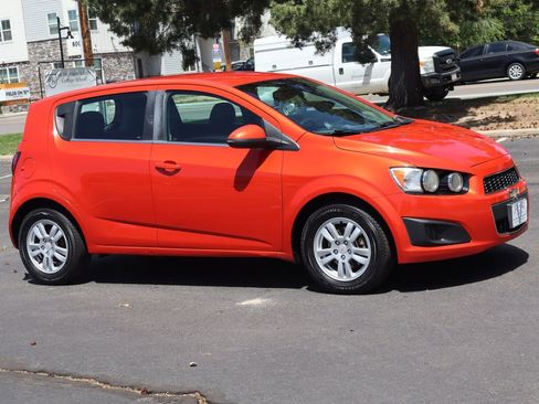 Used 2012 Chevrolet Sonic LT FWD image 2