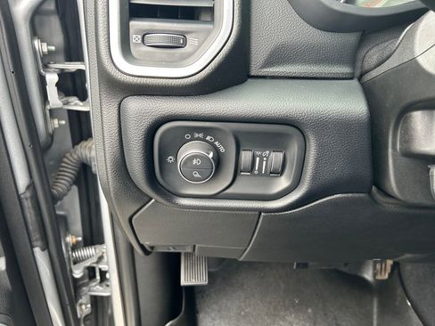 Used 2020 RAM 3500 Laramie image 24