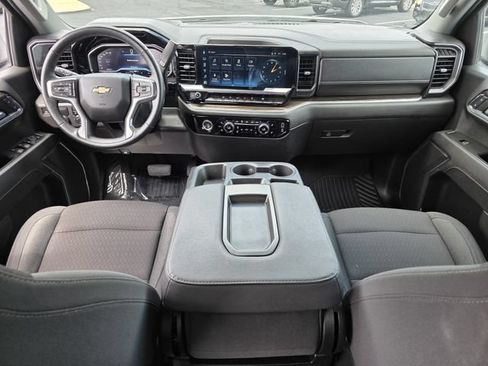Used 2023 Chevrolet Silverado 1500 LT RWD image 8