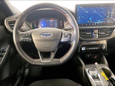 Used 2025 Ford Escape ST-Line w/ Tech Pack #1 FWD image 6
