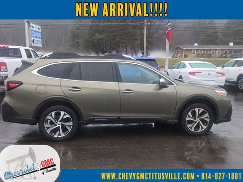 Used 2022 Subaru Outback Touring w/ Tech Package 2 image 2