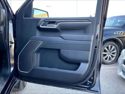 Used 2026 GMC Sierra 1500 SLT RWD image 24