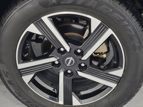 Used 2024 Nissan Sentra SV image 11