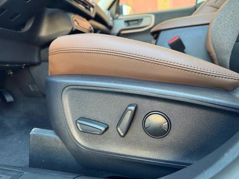 Certified 2025 Ford Bronco Sport Outer Banks w/ Outer Banks Tech Package+ AWD/4WD image 19