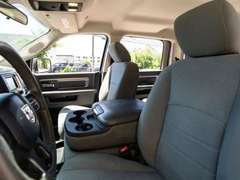 Used 2019 RAM 1500 Classic SLT w/ Protection Group AWD/4WD image 30