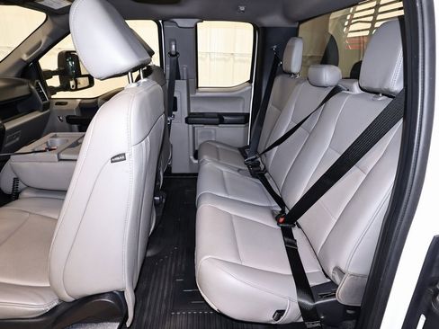 Certified 2022 Ford F550 4x4 SuperCab Super Duty image 16