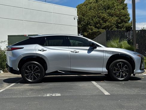 Certified 2026 Lexus RZ 350e 2WD w/ Accessory Package (2T) image 3
