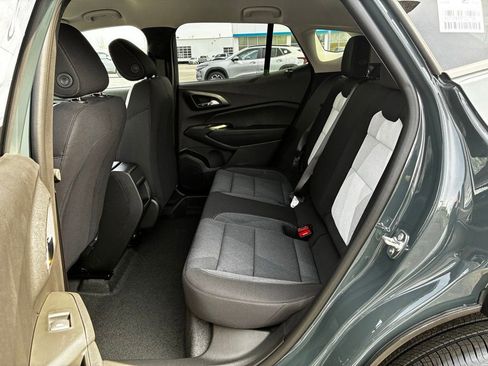 New 2026 Chevrolet Trax LS w/ LS Convenience Package FWD image 30