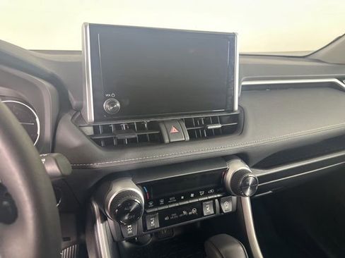 Used 2025 Toyota RAV4 XLE w/ Convenience Package AWD/4WD image 15