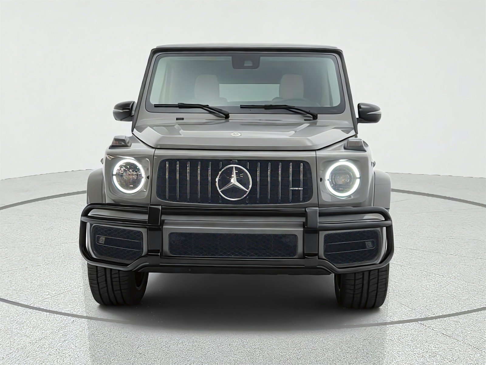 Used 2024 Mercedes-Benz G 63 AMG 4MATIC image 2