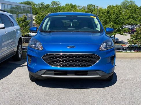 Used 2021 Ford Escape SE FWD image 2