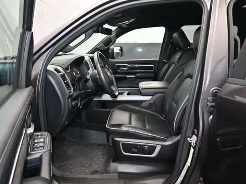 Used 2023 RAM 1500 Laramie AWD/4WD image 16