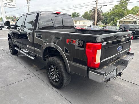 Used 2019 Ford F350 Lariat w/ Lariat Ultimate Package AWD/4WD image 4