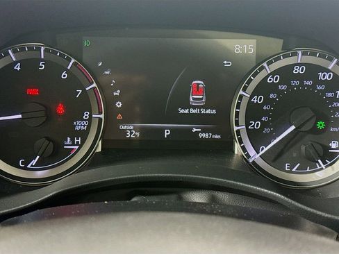 Certified 2023 Toyota Highlander XLE image 12