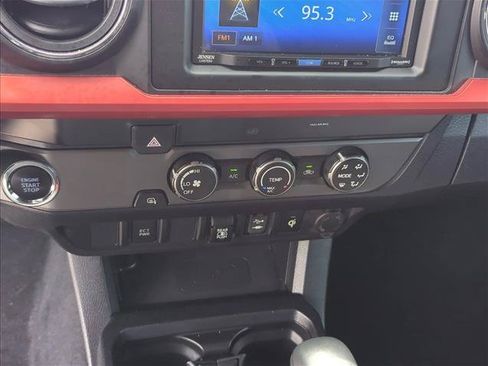 Used 2019 Toyota Tacoma TRD Sport RWD image 24