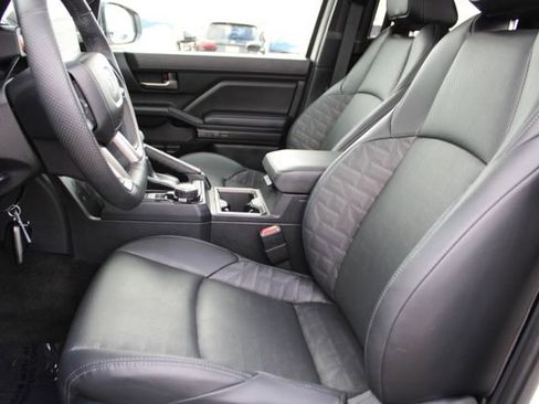 Used 2024 Toyota Tacoma TRD Sport w/ TRD Sport Premium Package image 34