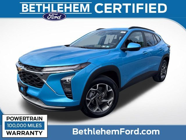 Used 2025 Chevrolet Trax LT w/ Driver Confidence Package FWD 360° Tour