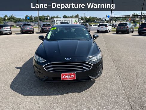 Used 2020 Ford Fusion SE FWD image 10