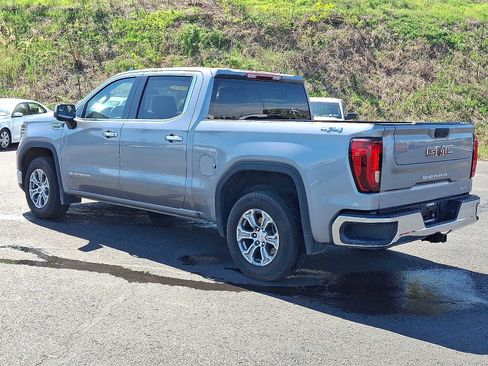 Used 2025 GMC Sierra 1500 SLT AWD/4WD image 4
