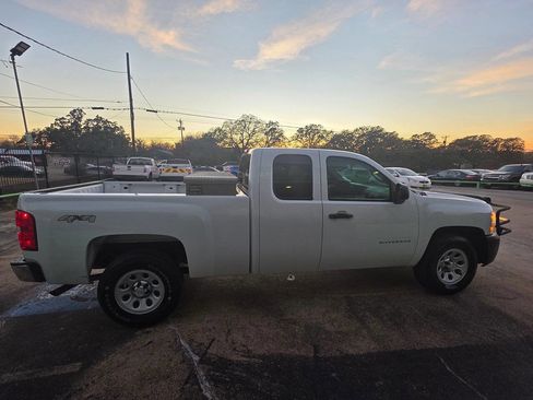 Used 2013 Chevrolet Silverado 1500 W/T image 20