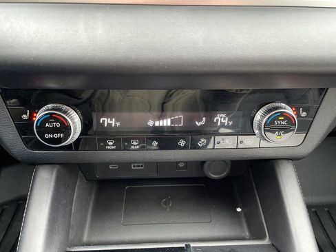 Used 2022 Mitsubishi Outlander SE image 23