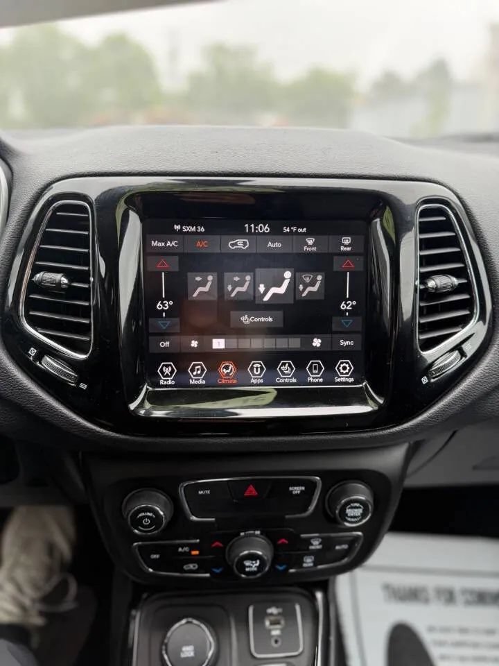 Used 2020 Jeep Compass Limited AWD/4WD image 14