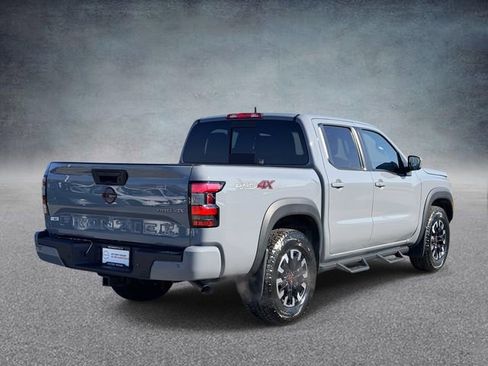 Used 2023 Nissan Frontier PRO-4X w/ Technology Package image 2