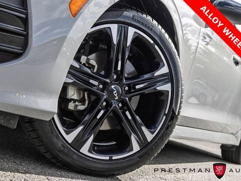 Used 2022 Kia K5 GT-Line FWD image 11